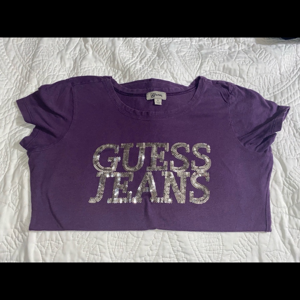 Guess purple T-shirt